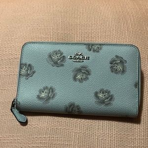 COACH Rose Print Medium Zip Around Wallet